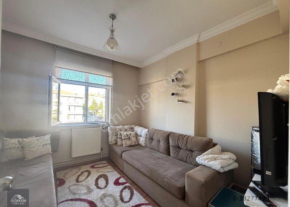 Görkem'den 3+1 Bağımsız Kombili Ön Cephe Ful Yapılı Sokullu Caddesi Paralelinde