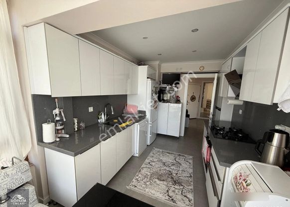 Görkem'den 3+1 Bağımsız Ara Kat Ankara Ve Park Manzaralı Asansörlü Site'de Ultra Lüx Güney