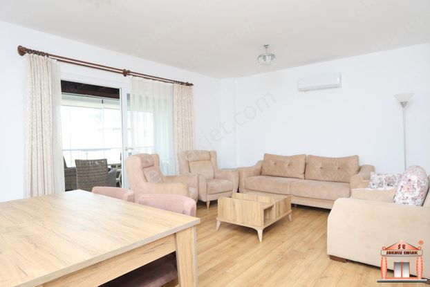 S-a-k-a-l-l-ı-dan Turgutreis Merkezde Eşyasız Veya Eşyalı Daire