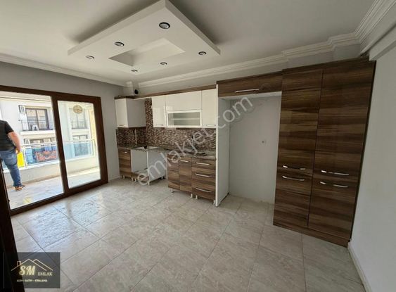 Muradiye Mah De Kiralık 5+1 280 Metre Kare Dubleks