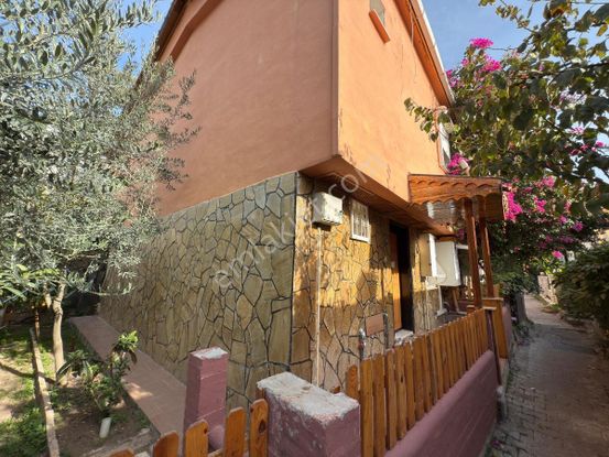 Bornova Saraykent-3’de Satılık Bahçeli Dubleks 3+1