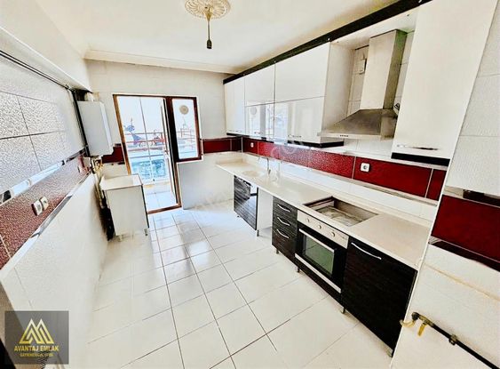 Avantaj'dan Yeni Bayındır'da Cadde Üzeri 3+1 Geniş Masrafsız