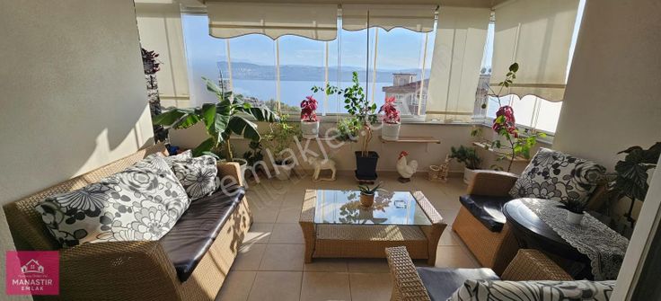 Manastır Emlak'tan Deniz Manzaralı Eşyalı Daire 40.000 Tl