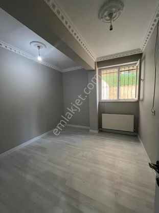 Belediye Yani 2+1 Bahçe Katı Uygun Daire