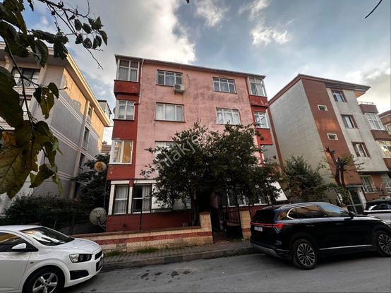 Büyükçekmece Fatih Mahallesi Yatırıma Uygun Satılık 2+1 Daire