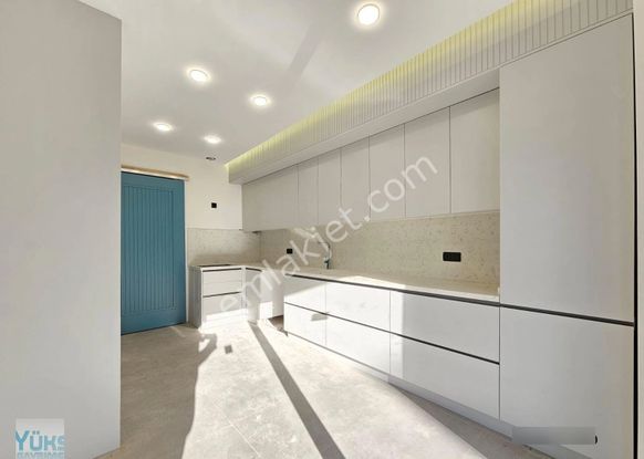 Denizli Yenişafak Ta Ferhatlar Kolejine Yakın 3+1 170 M2 Lüks Satılık Daireler