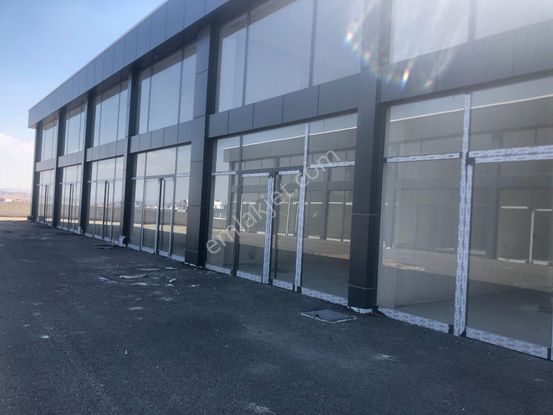 Yenikent Fevzi Çakmakta 2 Bloklu Sitede 80m Net Satılık Dükkan