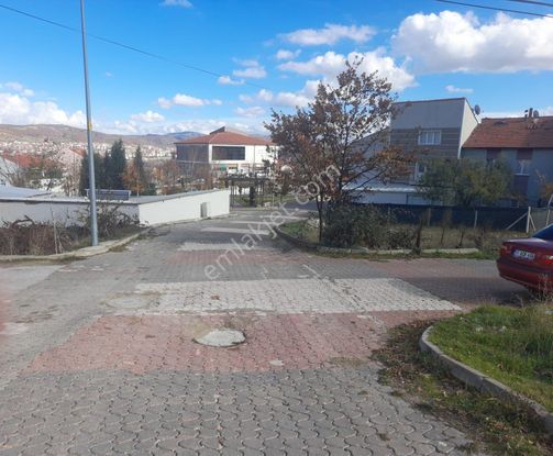 Bozüyük Yediler Mahalle Konağı Yanı Satılık Arsa