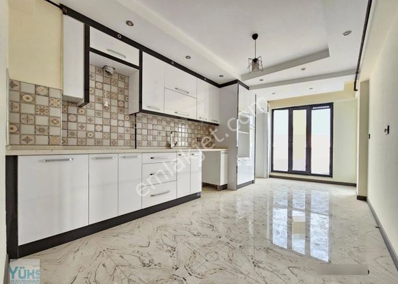 Denizli Gerzele De 3+1 170 M2 Dağ Ve Şehir Manzaralı Mükemmel Konumda Lüks Satılık Daire