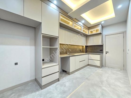 Denizli Adalet Te 2+1 Albayrak Meydanına Yakın Lüks Satılık Daireler