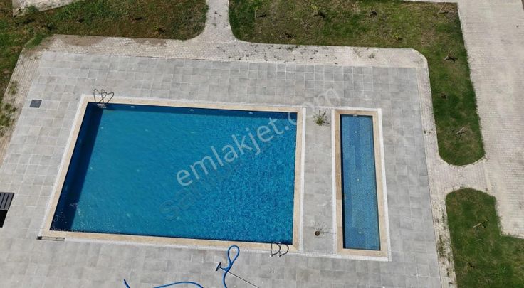 07 Truva Emlak'tan Satılık Finike Sahil'de Deniz Manzaralı Daire