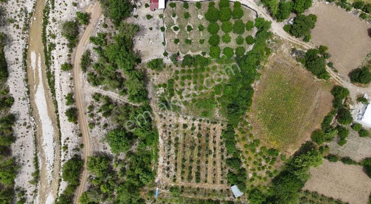 07 Truva Emlak'tan Kumluca Karacaörende Satılık Tarla