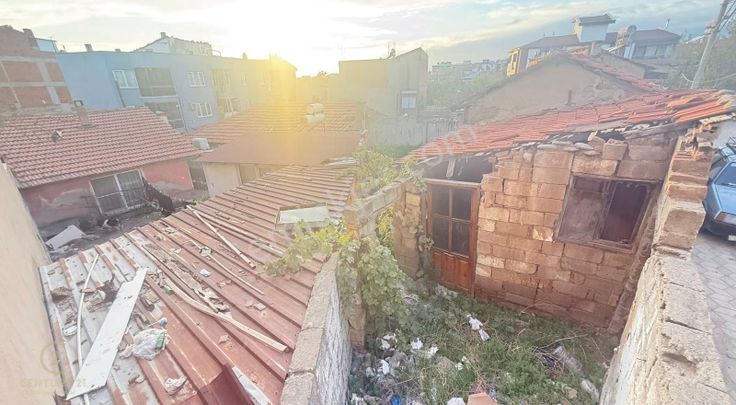 Century 21 Bal Ofisten Edremit Turhanbeyde Satılık Arsa