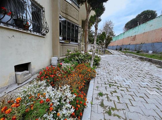 Century 21 Bal'dan Toki Yenimahallede A Blok İçi Yapılı 1+1