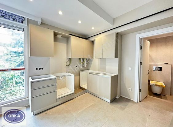 Orka'dan Kozyatağı Baytur Cıvarında 55m² Net 2+1 Y.giriş Daire