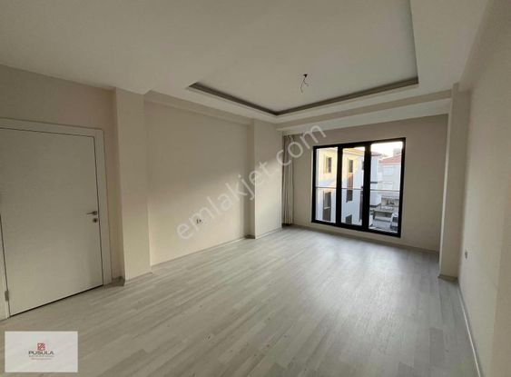 Bahçelievler Mahallesi Avukatlar Caddesi Satılık Arakat Daire