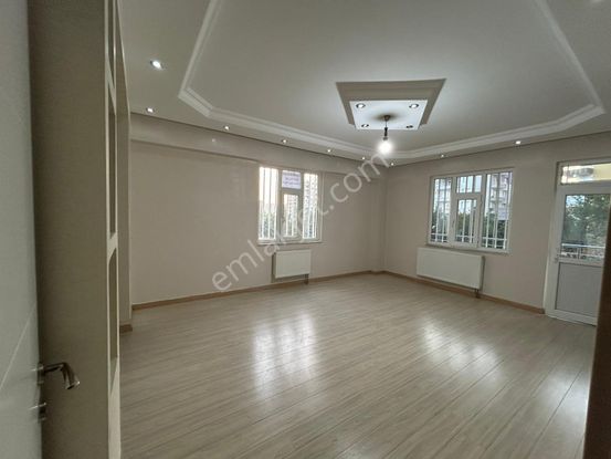 📣 Four Land Gayrimenkul Farkıyla 3+1 Satılık Daire