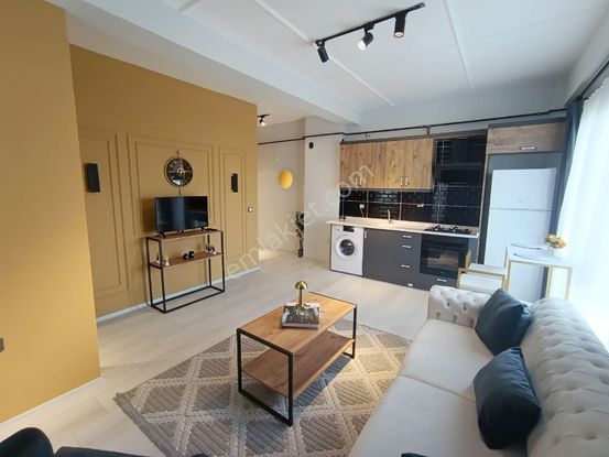 Atakum Kurupelitte Satılık Eşyalı 1+1 Daire