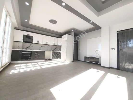 ▓yüksel'den Satılık Edremit'te Önü Açık İki Mutfaklı Sıfır 3+1 Dublex