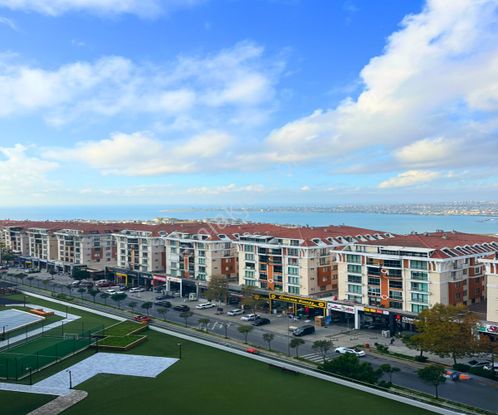 [güzel City] Göl Ve Deniz Manzaralı Büyük Tip Site İçi 2+1 Daire