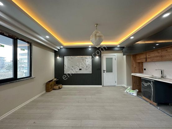 Kapaklı Bahçelievler’de Ön Cephe 1+1 Satılık Daire