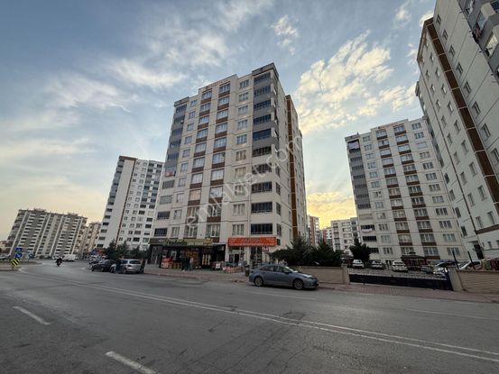 Global Emlak Ertuğrulgazi'de Site İçerisinde Satılık Lüks 3+1 Daire