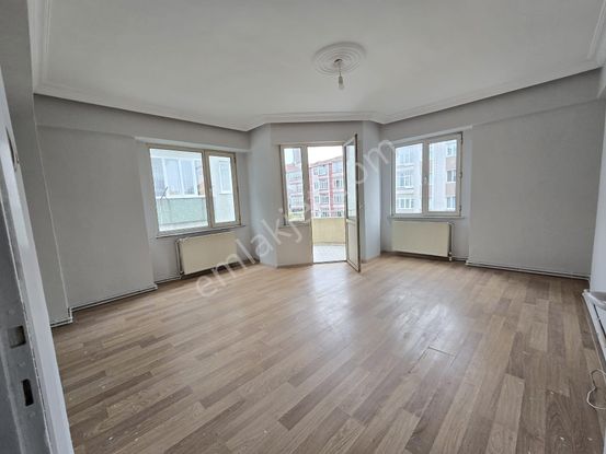 Çorlu Reşadiye Mah 2+1 Satılık Daire