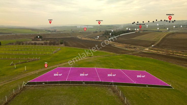 Fenerköyde Otobana Yakın 200 M² Satılık Tarla