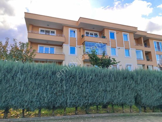 Remax Palastan Evimiz Kocaeli Başiskele 3+1 Arakat 170m2 Kiralık