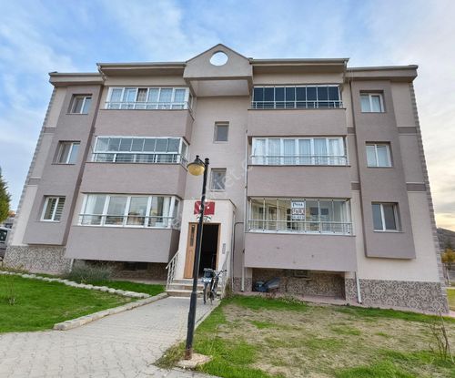 Pera'dan Sultandere 75.yıl Mah.si Satılık 3+1 Bakımlı Daire