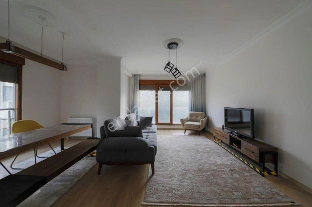 Boş .. Merkezi Konum Önü Açık Ferah İskanlı 2+1 Uygun Fiyat!!!