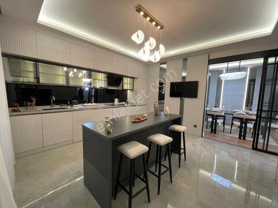 Alfa'dan Ovacık Merkezi Konumda Ultra Mega Lüx 5+1 Site Dairesi