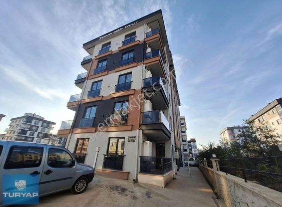 Cumhuriyet Mah. Üniversite Ve Şehir Hastanesi Yakın Satılık 1+1