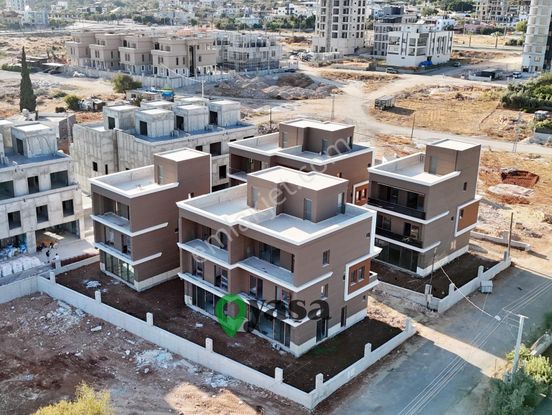 Yaşa Gyd - Özel Site İçerisinde 4+1 Satılık Tripleks Lüks Villa
