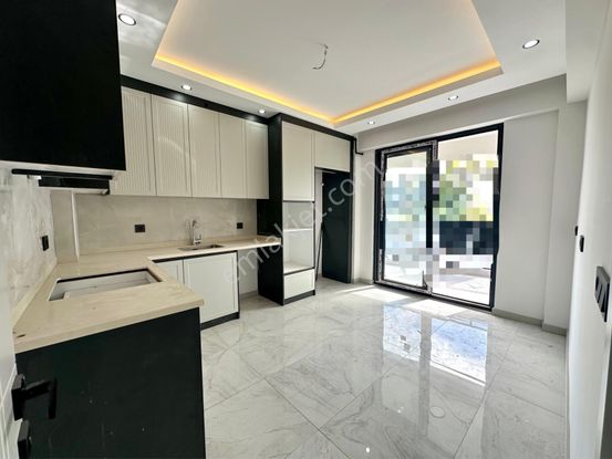 Şemiklerde 3+1 Sıfır Açık Cepheli Asanaörlü Daireler