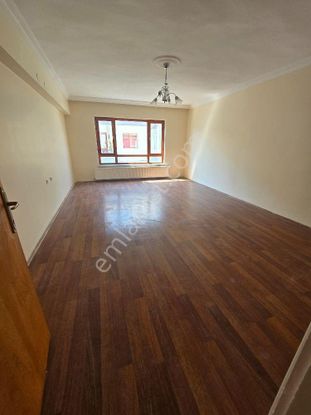 3+1 Bağımsız Salon Kiralık Daire Yıldız Emlak'tan