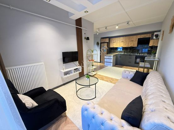 Atakum Körfez Tramvaya 2 Sokak Sıfır Eşyalı Kiralık 1+1 Daire