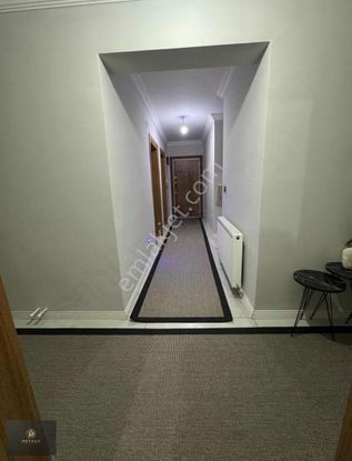 Poyraz'dan Diş Hastanesi Altında Satılık 3+1 Geniş Daire