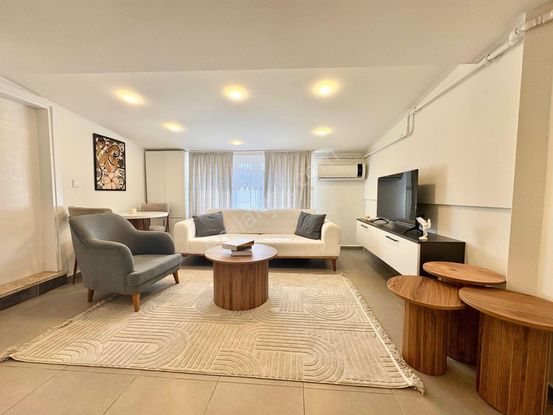 Foruma Yakın Full Sıfır Eşyalı Yatırımlık 1+1 Apart