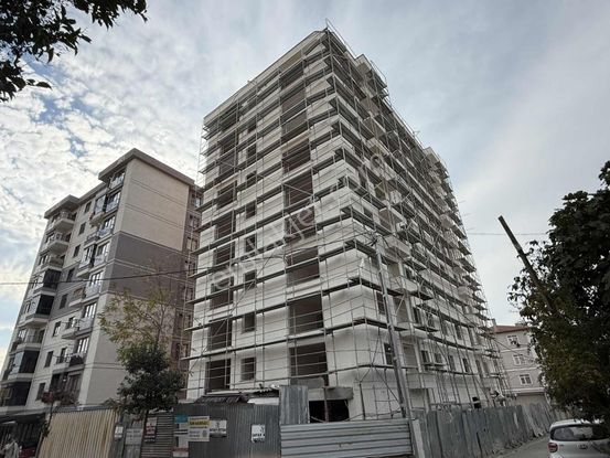 Satılık 3+1 Daire Marmara Hastanesi Ve Metroya Çok Yakın