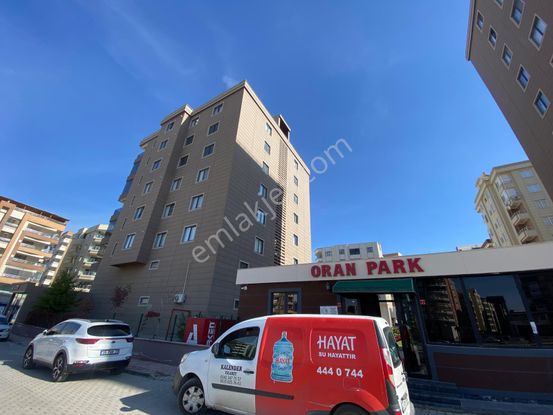 Narlıkuyuda Anayol Da 4+1 Site İçerisinde Ara Kat Sıfır Daire