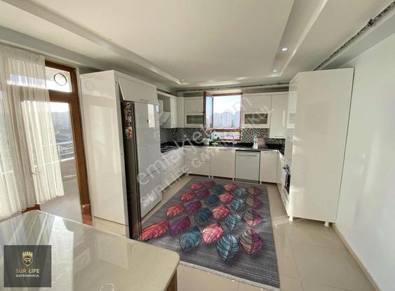 Kayapınar Bölgesi Radison Oteli Arkasında Satılık 4+1 Daire