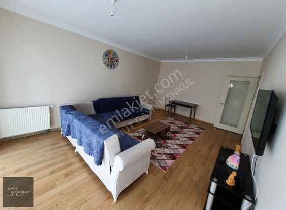 Gebze Kirazpınar Site İçinde Eşyalı Kiralık Temiz 2+1 Daire