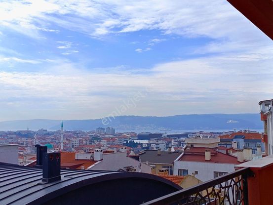 Çanakkale Cevatpaşa Deniz Manzaralı Satılık 3+1 Daire