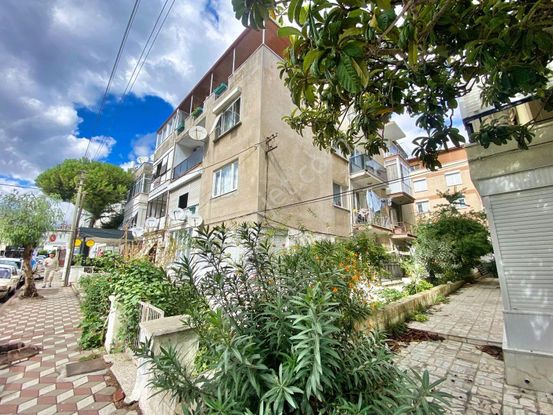 Aktif'ten Akçay Merkezde Denize 50 Mt Ayrı Mutfaklı 1+1 Daire