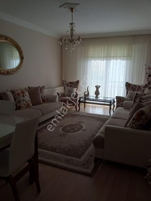 Akbaşlar Emlak Ve Gayrimenkul Güvencesiyle Eşyalı Kiralık Daire