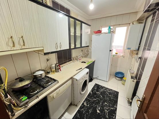 Tekin Emlaktan Sancaktepe Merkezde Acil Satılık 2+1 Yeni Bina Balkonlu Yapılı !!!