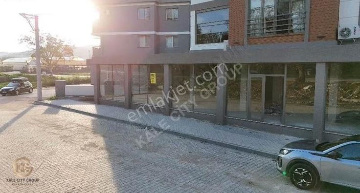 Biga Sakarya Mah.yeniyaka Bölgesinde Kiralık Dükkan