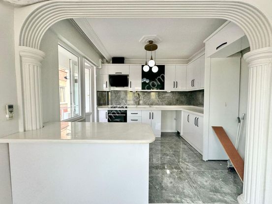 ꧁ay Emlaktan꧂akçay'da Kombili Çay Manzaralı Ön Cephe Arakat Mimari Tasarım Satılık 3+1 Lüks Daire