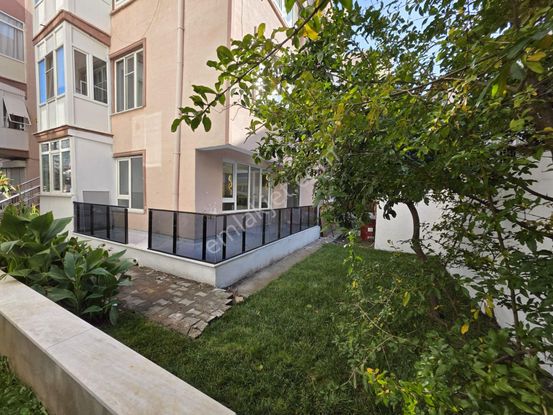 Irmaksudan Akçay Cuma Pazarı İçinde Denize 600m Bahçeli 2+1 Daire